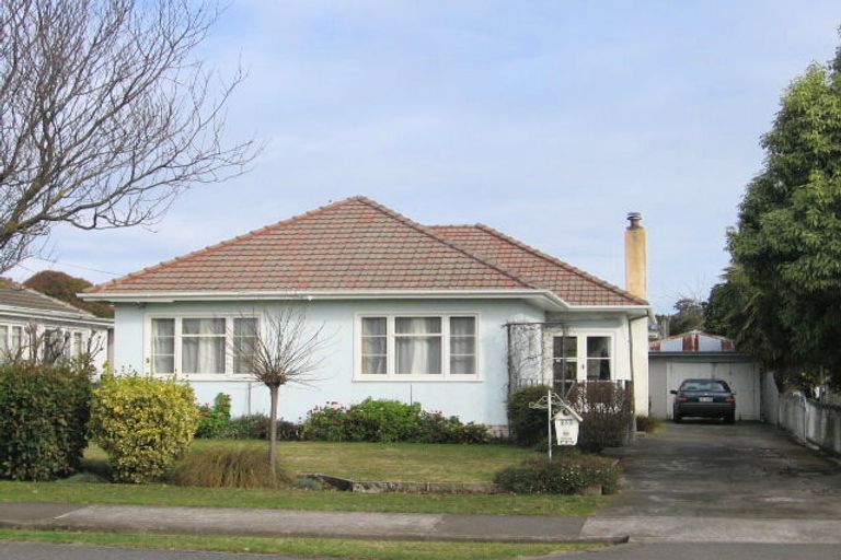 Photo of property in 211 Mayfair Avenue, Mayfair, Hastings, 4122