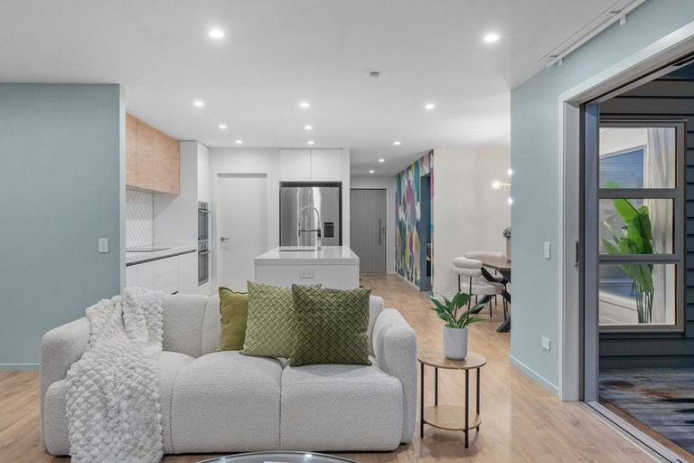 Photo of property in 18 Carrick Place, Mosgiel, 9024