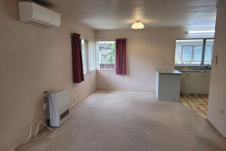 Photo of property in 10a David Street, Westown, New Plymouth, 4310