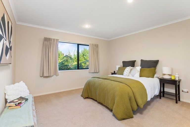 Photo of property in 114 Vaughans Road, Long Bay, Albany, 0792