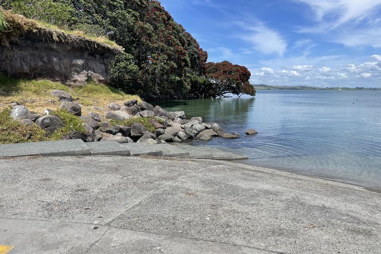 Photo of property in 344b One Tree Point Road, One Tree Point, 0118