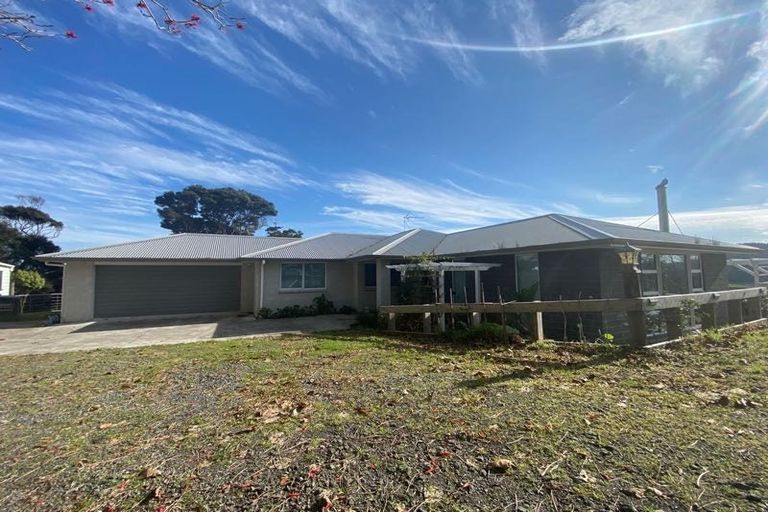 Photo of property in 221 Taylor Road, Waimauku, 0882