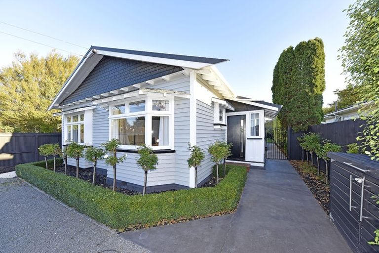 Photo of property in 11 Domain Terrace, Spreydon, Christchurch, 8024