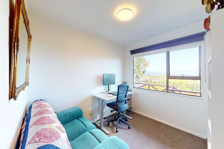 Photo of property in 1/148 Winara Avenue, Waikanae, 5036