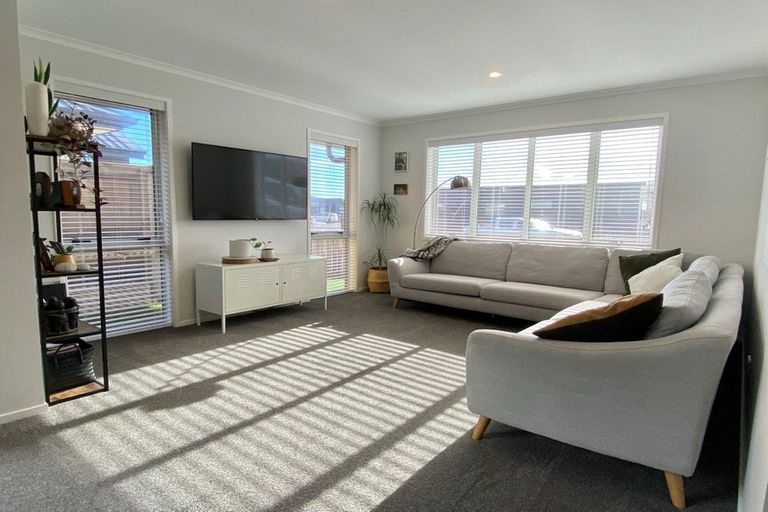 Photo of property in 42 Union Drive, Papamoa, 3118