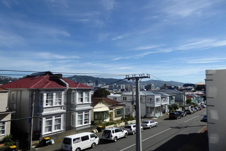 Photo of property in Melksham Towers, 203/131 Brougham Street, Mount Victoria, Wellington, 6011