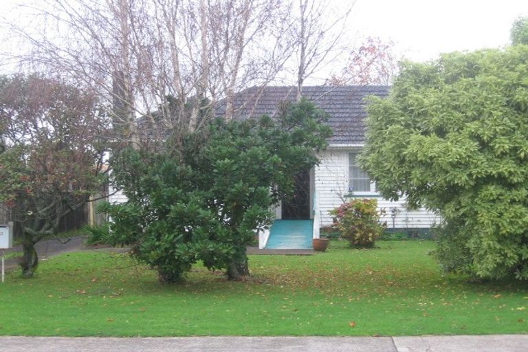 Photo of property in 13 Pembroke Street, Papatoetoe, Auckland, 2025