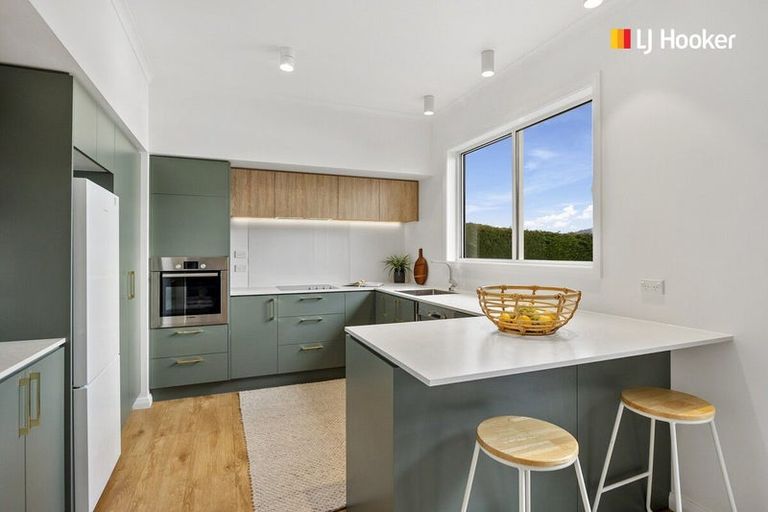 Photo of property in 6 Shandon Road, Vauxhall, Dunedin, 9013