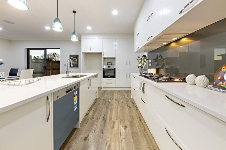 Photo of property in 23 Nohoanga Road, Karaka, Papakura, 2113