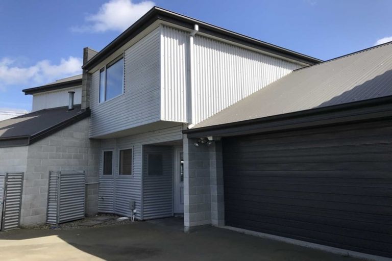 Photo of property in 94a Packe Street, Edgeware, Christchurch, 8013