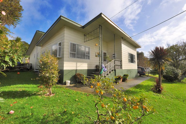 Photo of property in 19 Armitage Road, Wellsford, 0900