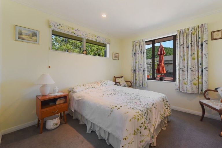 Photo of property in 5 Nautique Place, Waikawa, Picton, 7220