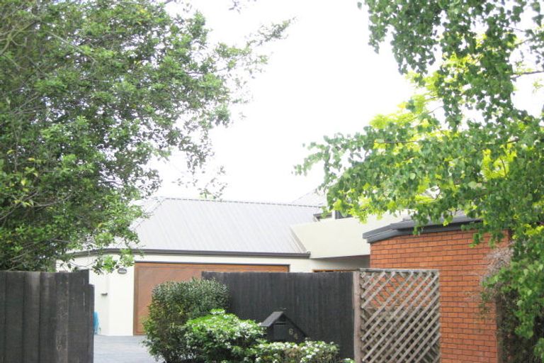 Photo of property in 64 Regency Crescent, Redwood, Christchurch, 8051