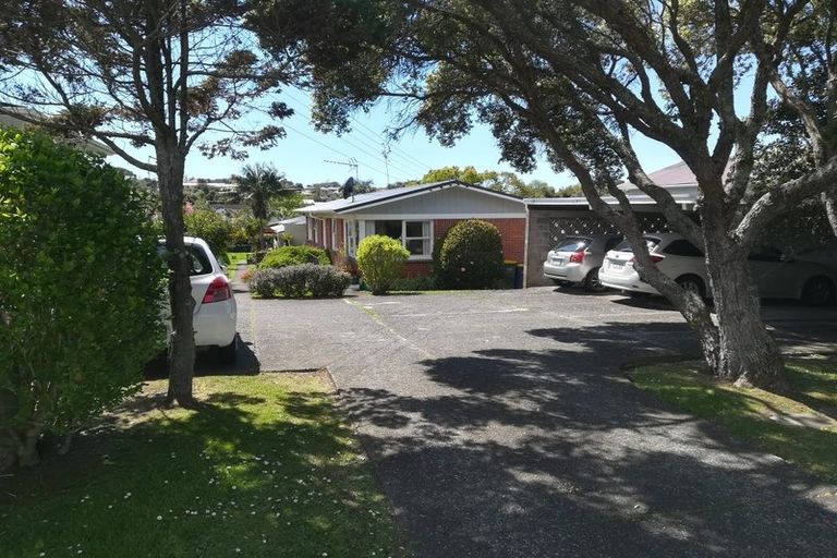 Photo of property in 6/25 Corunna Road, Milford, Auckland, 0620