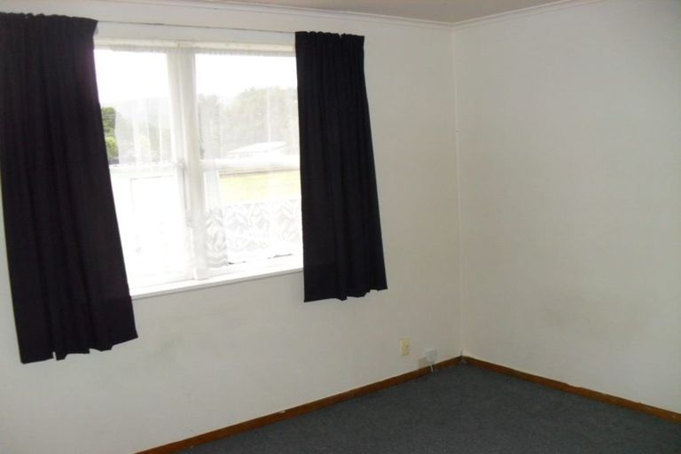 Photo of property in 50a Seddon Street, Wallaceville, Upper Hutt, 5018