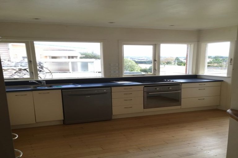 Photo of property in 1/19 Tennyson Avenue, Takapuna, Auckland, 0622