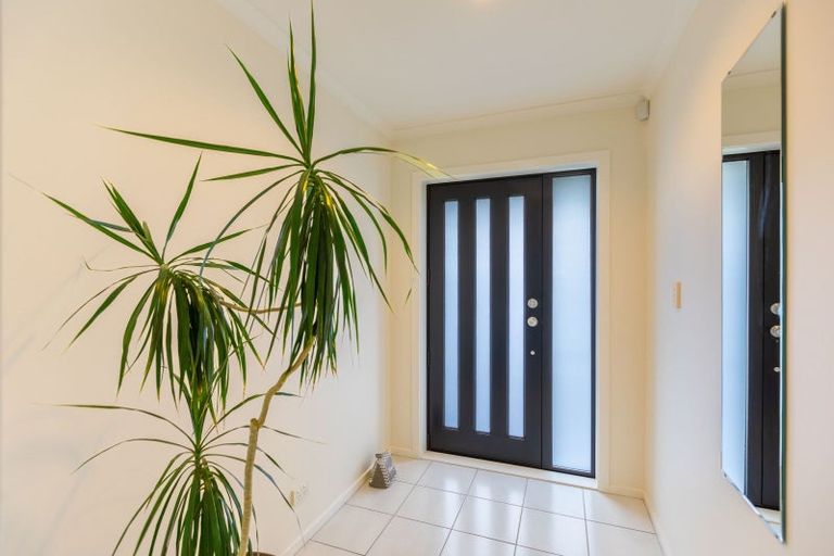 Photo of property in 6a Willow Drive, Taradale, Napier, 4112