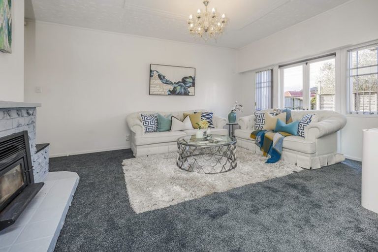 Photo of property in 6 Lipscombe Avenue, Papatoetoe, Auckland, 2025