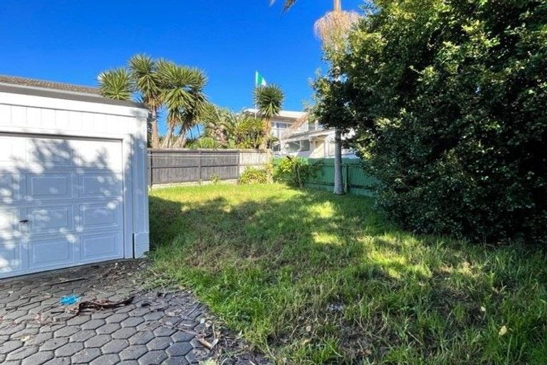 Photo of property in 169 Bucklands Beach Road, Bucklands Beach, Auckland, 2012