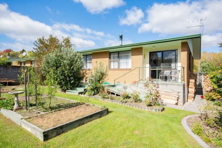 Photo of property in 2/16 Fyffe Street, Witherlea, Blenheim, 7201