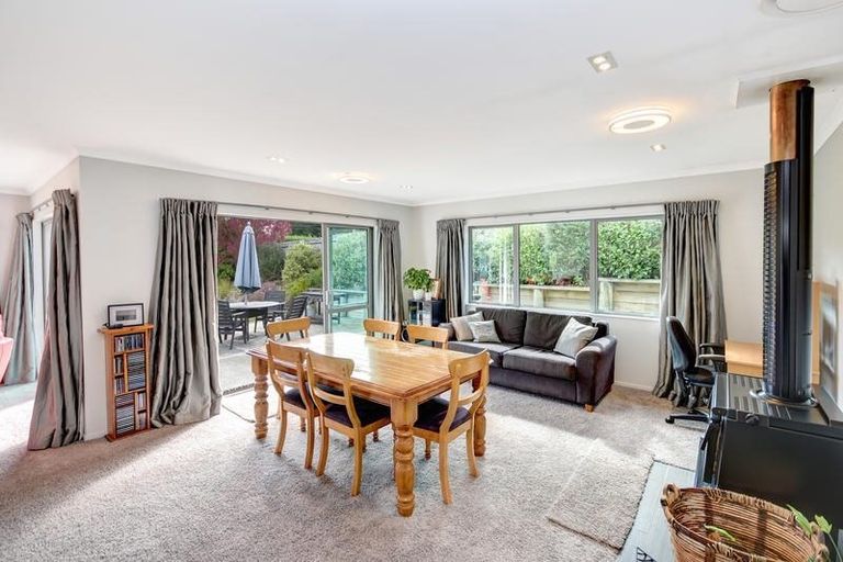 Photo of property in 52 Douglas Street, Allanton, Mosgiel, 9092