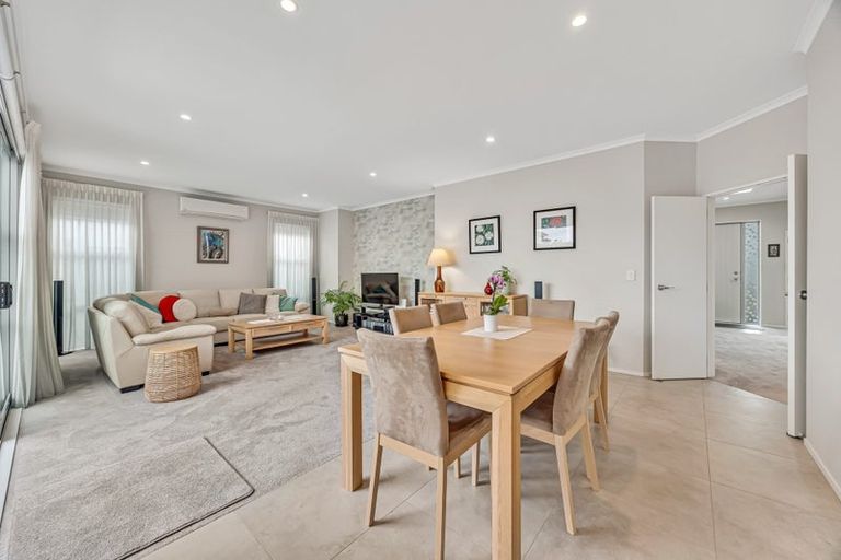 Photo of property in 6 Kainga Lane, Whenuapai, Auckland, 0618