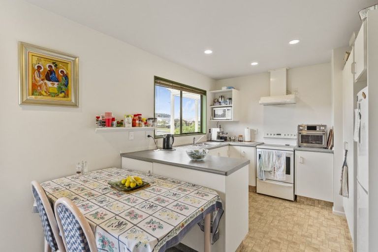 Photo of property in 41 Koromiko Street, Otaki Beach, Otaki, 5512