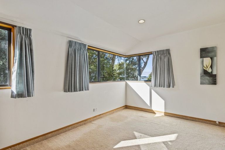 Photo of property in 22 Myrtle Drive, Omokoroa, 3114