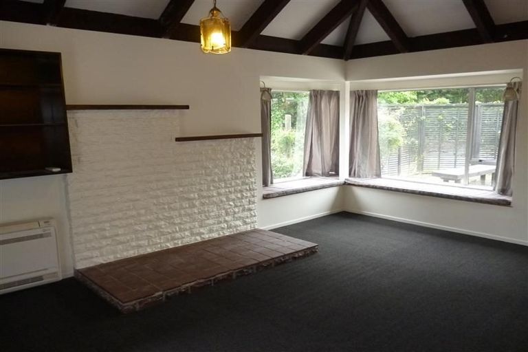 Photo of property in 415a Avonhead Road, Avonhead, Christchurch, 8042