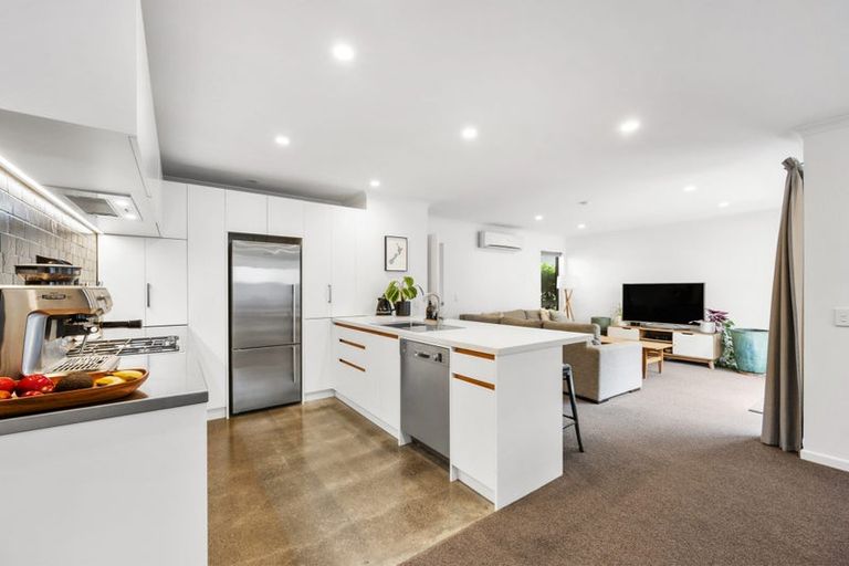 Photo of property in 9/36 Dee Street, Island Bay, Wellington, 6023