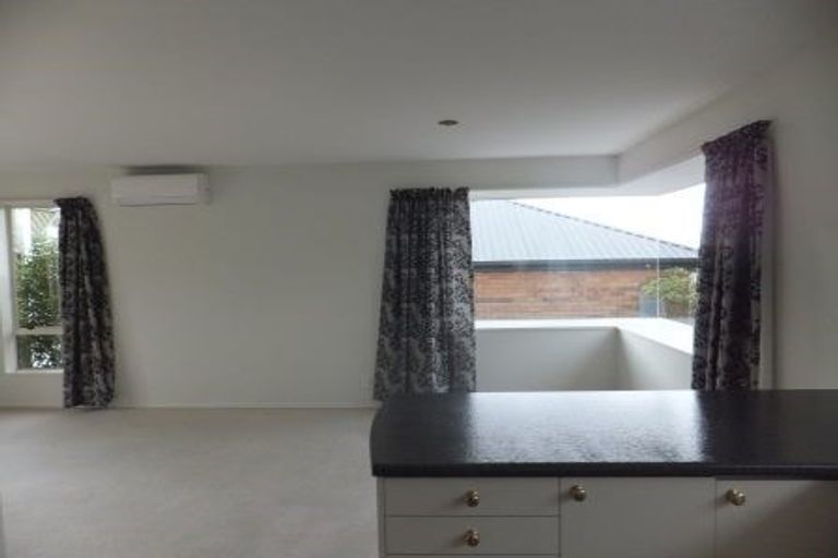 Photo of property in 2/76 Ravensdale Rise, Westmorland, Christchurch, 8025