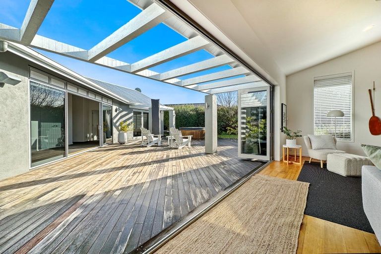 Photo of property in 26 Montgomery Crescent, Kinloch, Taupo, 3377