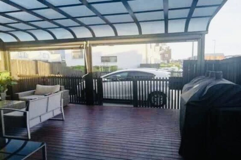 Photo of property in 85 Te Aparangi Road, Papakura, 2110