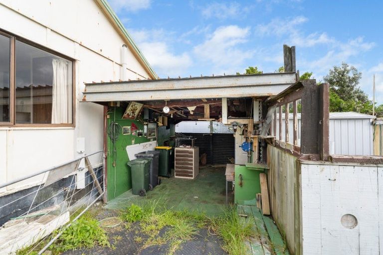 Photo of property in 4a Manuka Street, Otaki Beach, Otaki, 5512