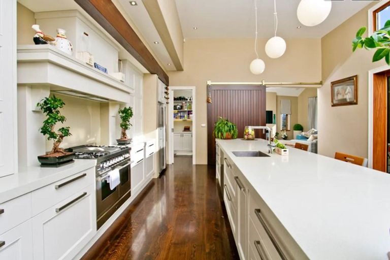 Photo of property in 314 Matua Road, Kumeu, 0891