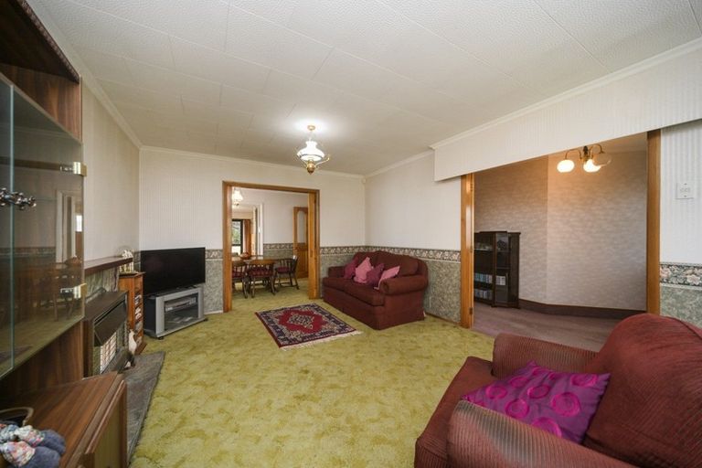 Photo of property in 16 Ashford Avenue, Hokowhitu, Palmerston North, 4410