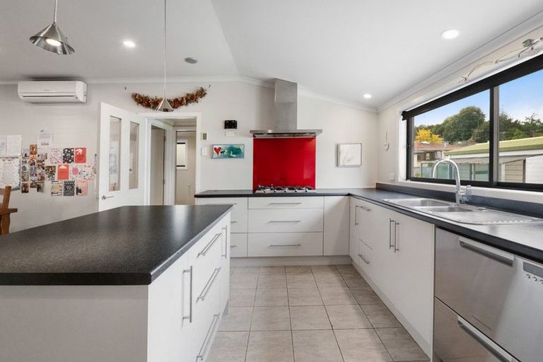 Photo of property in 30 Willoughby Street, Paeroa, 3600