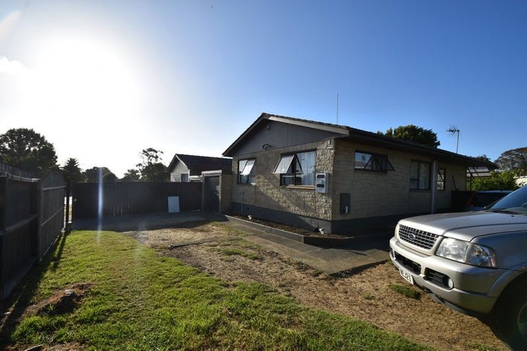 Photo of property in 1/11 Burundi Avenue, Clendon Park, Auckland, 2103