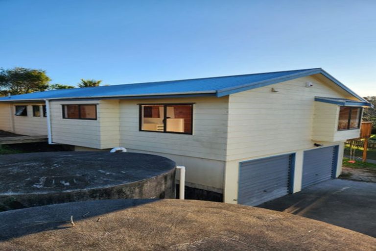 Photo of property in 10b Cedar Terrace, Stanmore Bay, Whangaparaoa, 0932
