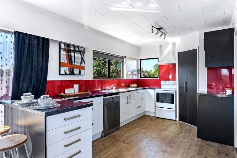 Photo of property in 11 Teece Drive, Motueka, 7120