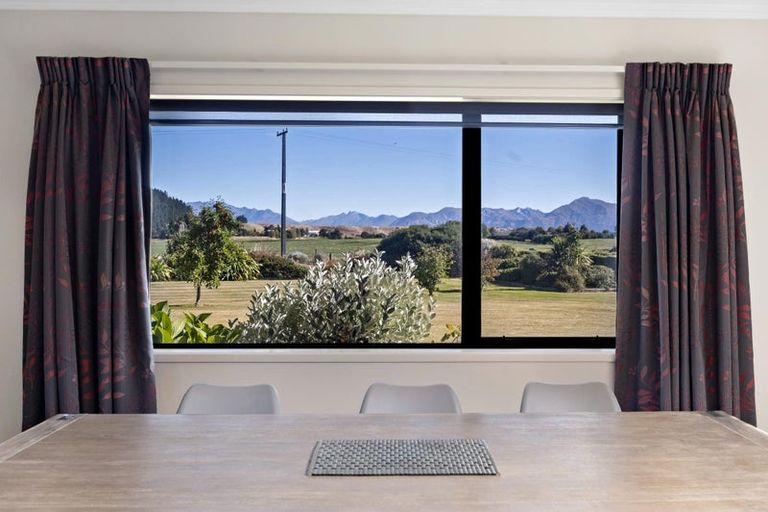 Photo of property in 20 Church Road, Luggate, Cromwell, 9383