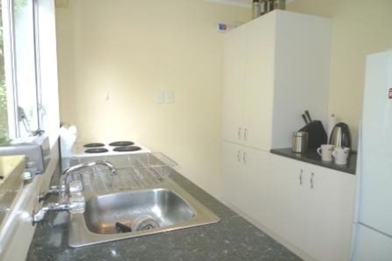 Photo of property in 4a Sarah Way, Crofton Downs, Wellington, 6035