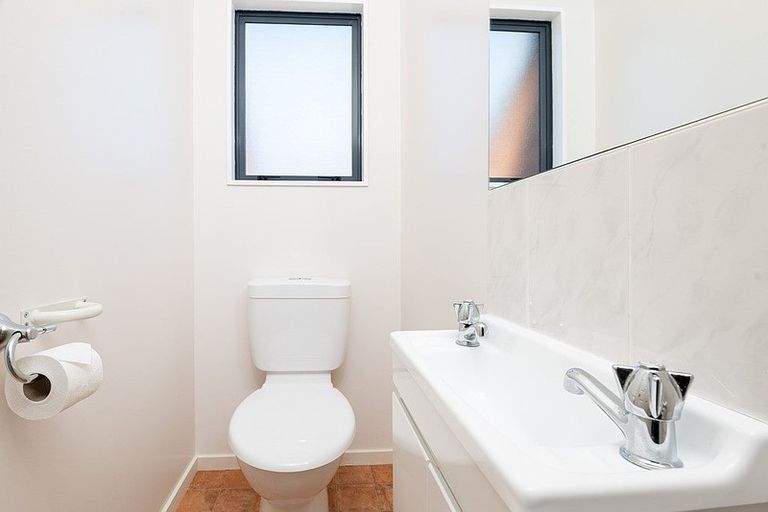 Photo of property in 65 Amesbury Drive, Churton Park, Wellington, 6037