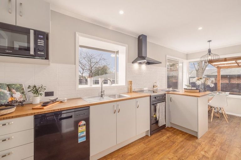 Photo of property in 429 Hills Road, Mairehau, Christchurch, 8052