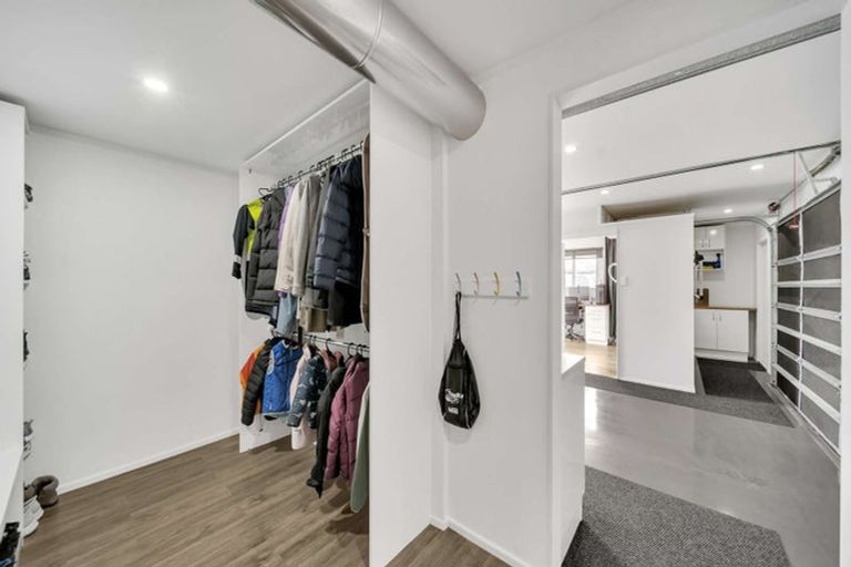 Photo of property in 44 Mcneil Street, Balclutha, 9230