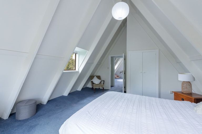 Photo of property in 62 Lord Rutherford Road North, Brightwater, 7022