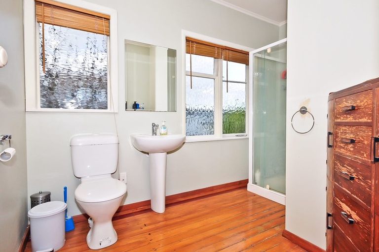 Photo of property in 177 Cambridge Road, Hillcrest, Hamilton, 3216