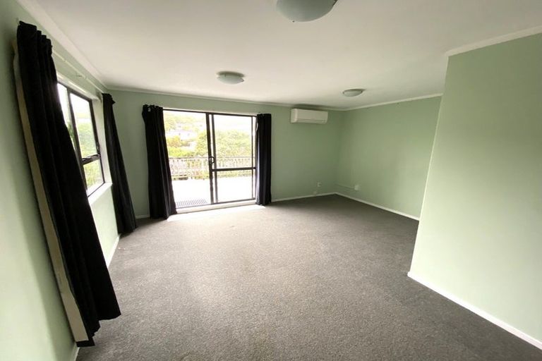 Photo of property in 71a Middleton Road, Johnsonville, Wellington, 6037