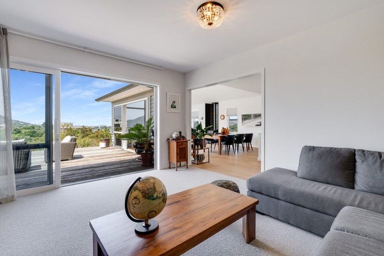 Photo of property in 17 Azimuth Road, Tairua, 3508