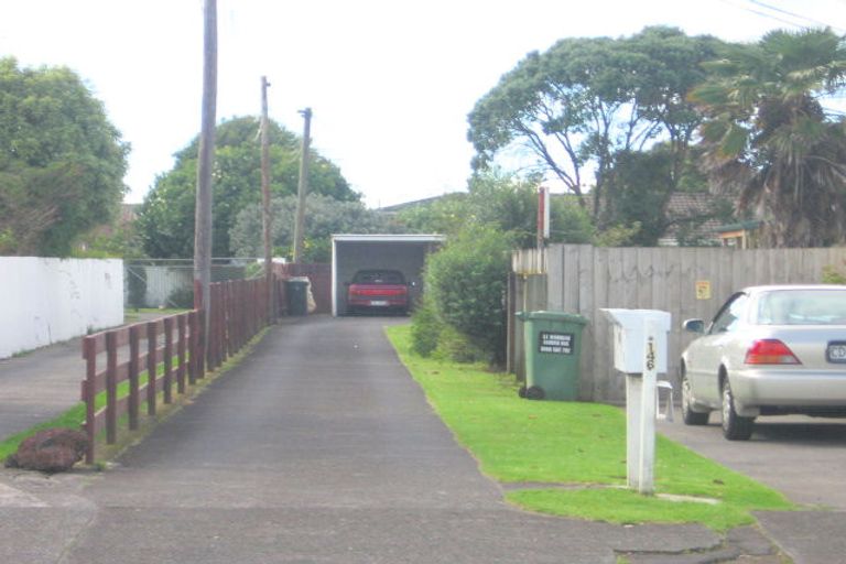 Photo of property in 142 Carruth Road, Papatoetoe, Auckland, 2025